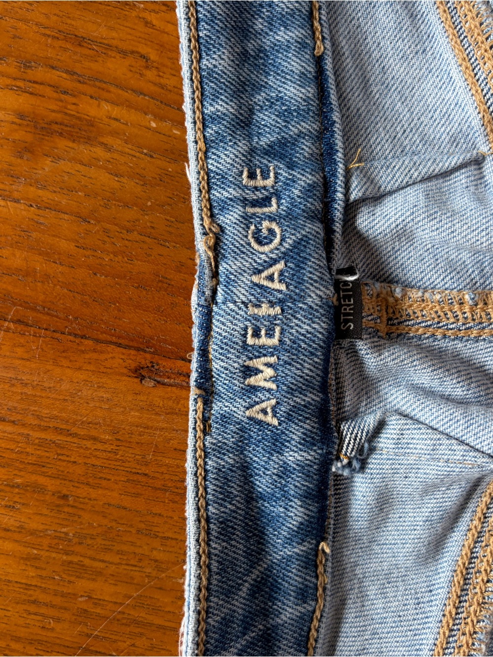 American Eagle Outfitters Light Blue Denim Jeans - Picture 4 of 6